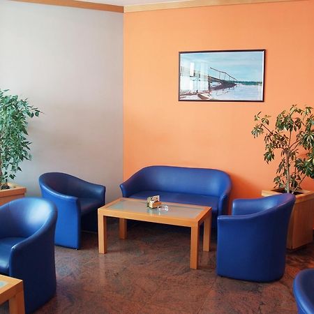 Hotel Cubic Laktaši Kültér fotó